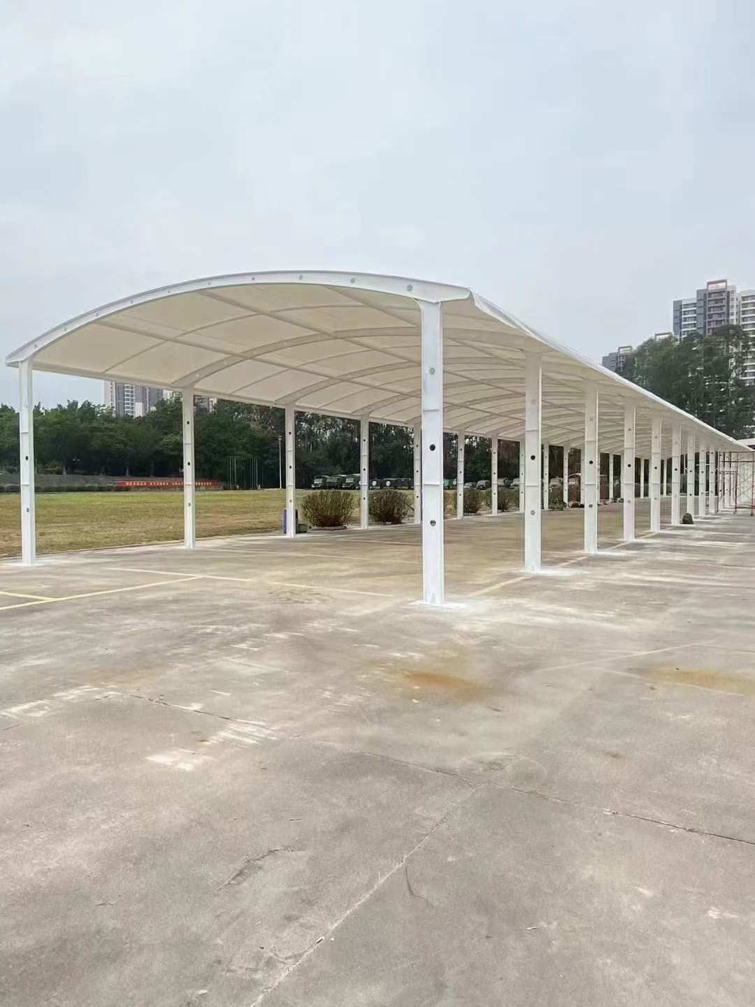 膜结构车棚（待替换）