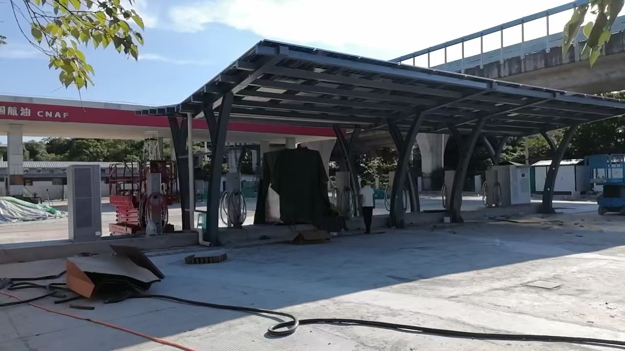 充电桩棚（待替换）