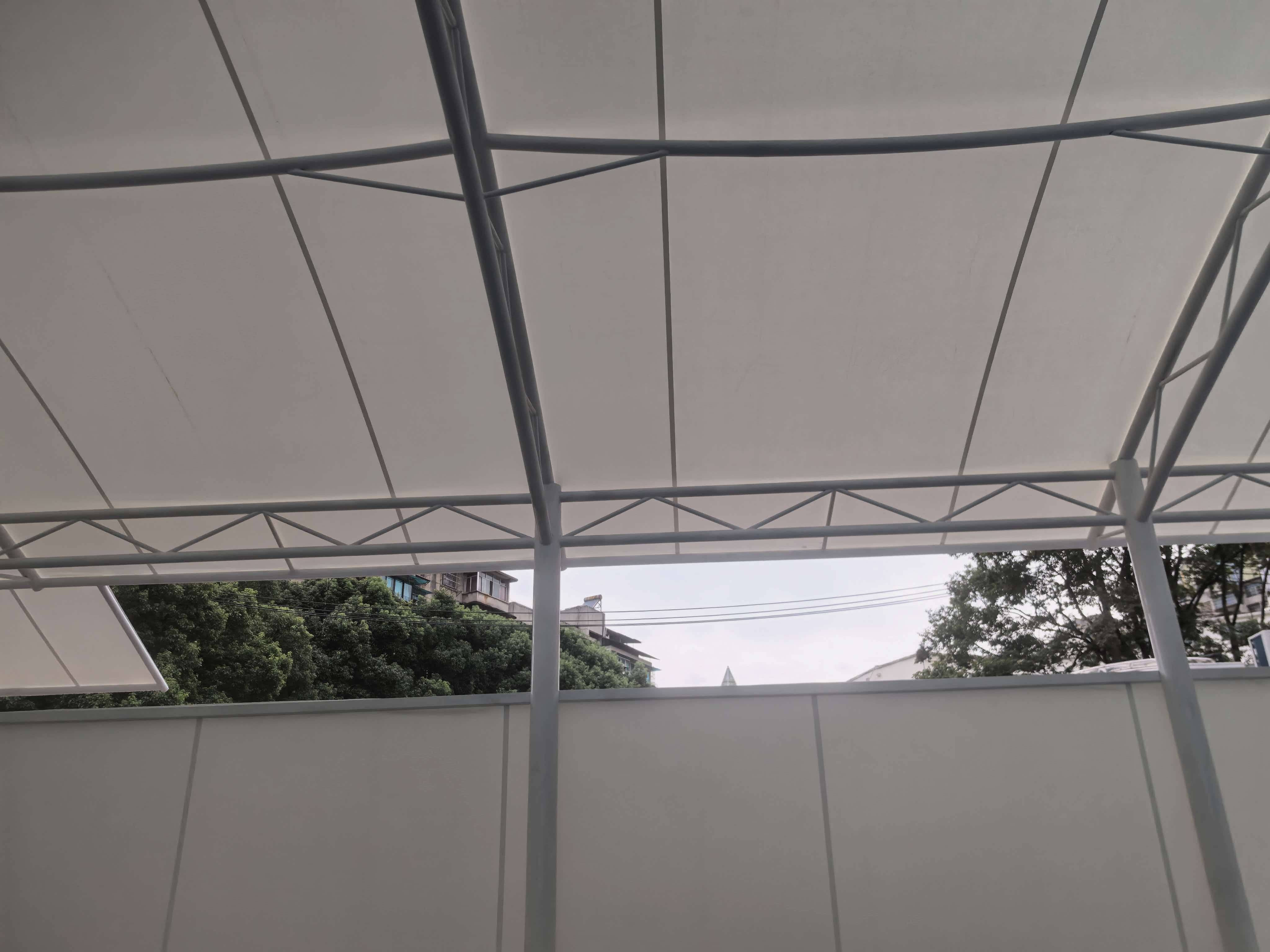 体育看台（待替换）